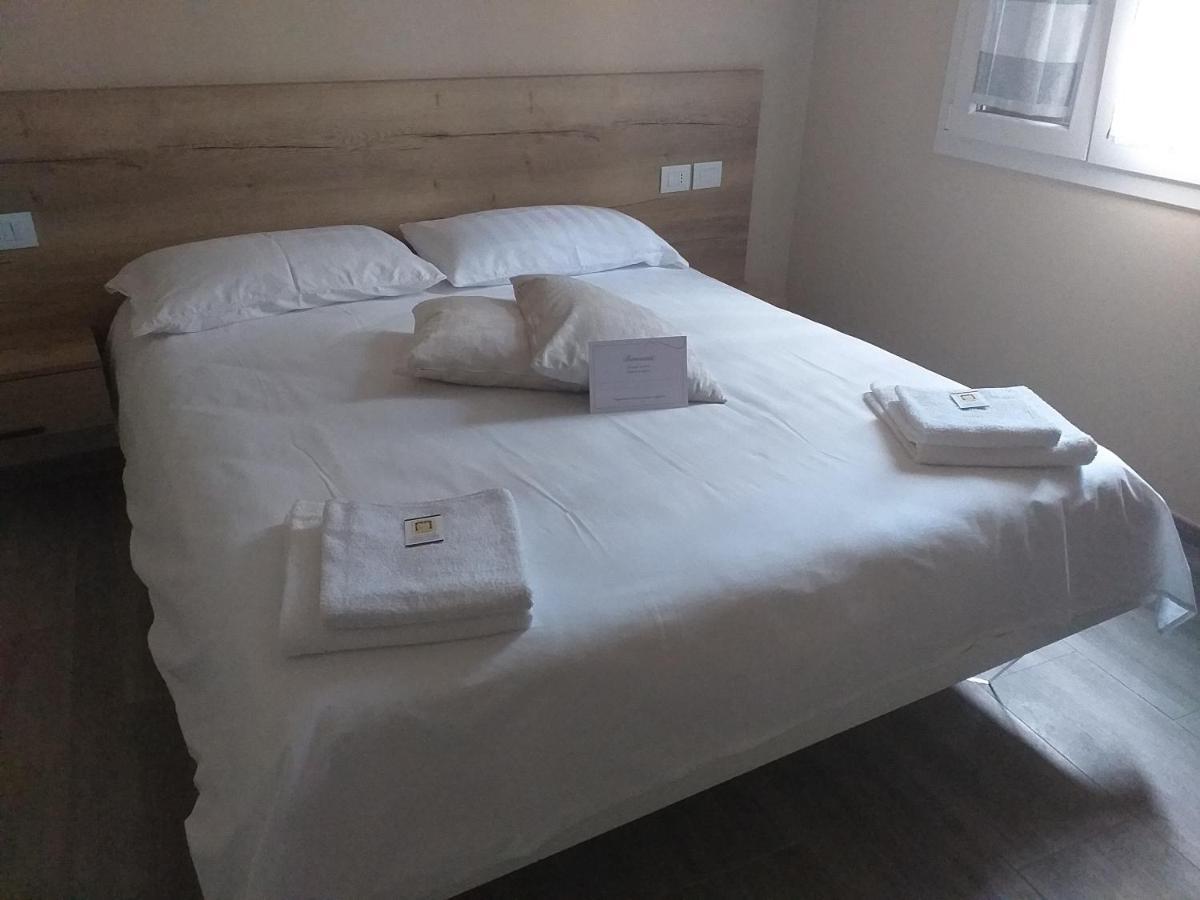 Locanda La Torre Calvisano Eksteriør billede